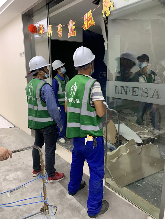 漕河涇智匯園辦公室裝修施工現場